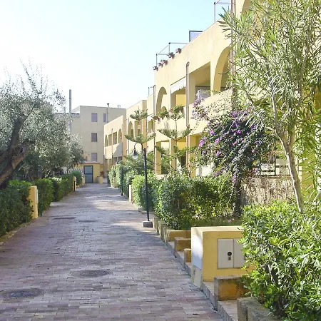 Apart-hotel San Francisco 3*